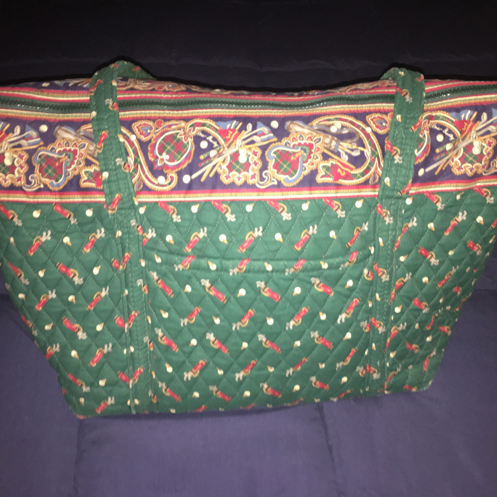 Vera Bradley Miller Bag in GOLF GREEN Retired XL